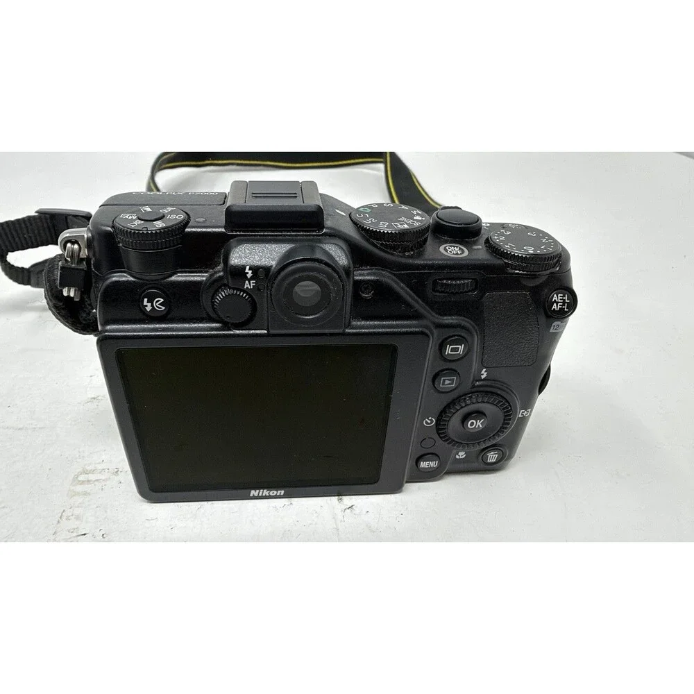 Nikon coolpix p7000